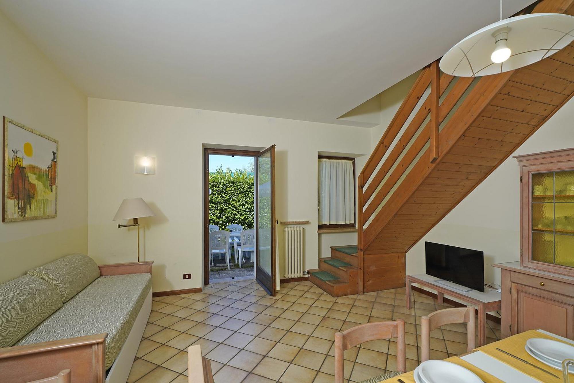 Residence La Filanda Костермано Экстерьер фото